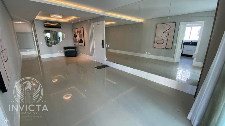 Apartamento à venda  no Centro - Balneário Camboriú, SC. Imóveis