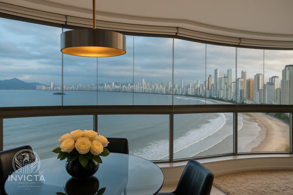 Apartamento à venda  no Centro - Balneário Camboriú, SC. Imóveis