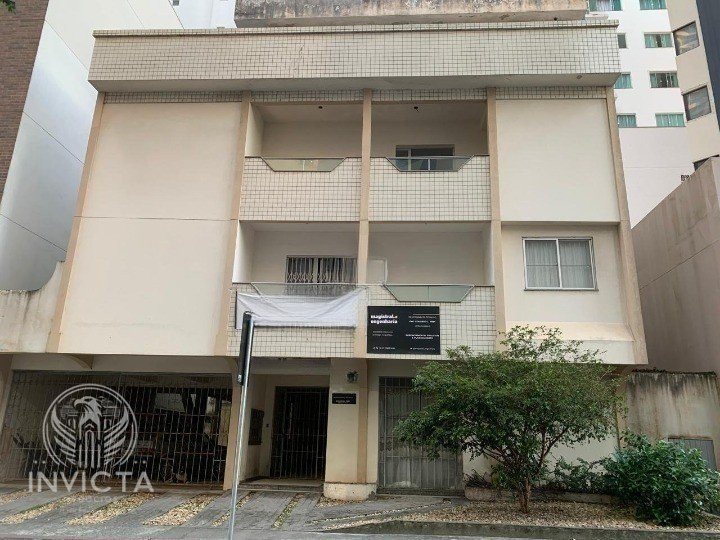 Edifício residencial à venda  no Centro - Balneário Camboriú, SC. Imóveis