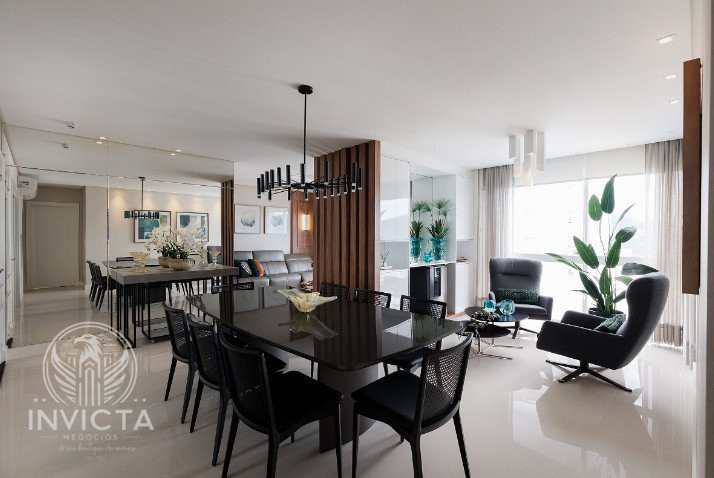 Apartamento à venda  no Centro - Balneário Camboriú, SC. Imóveis