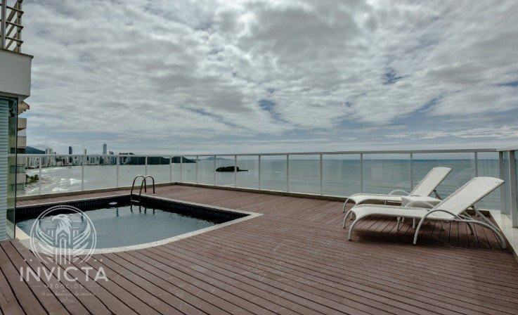 Apartamento à venda  no Centro - Balneário Camboriú, SC. Imóveis