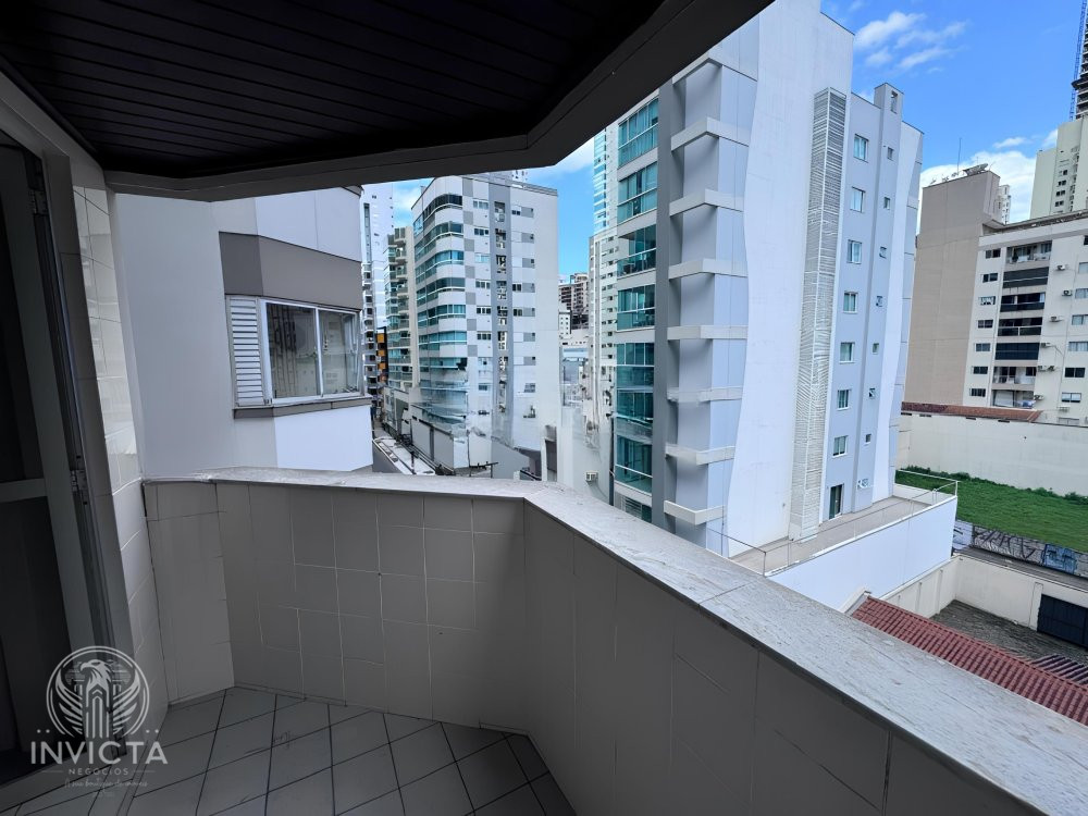 Apartamento à venda  no Centro - Balneário Camboriú, SC. Imóveis