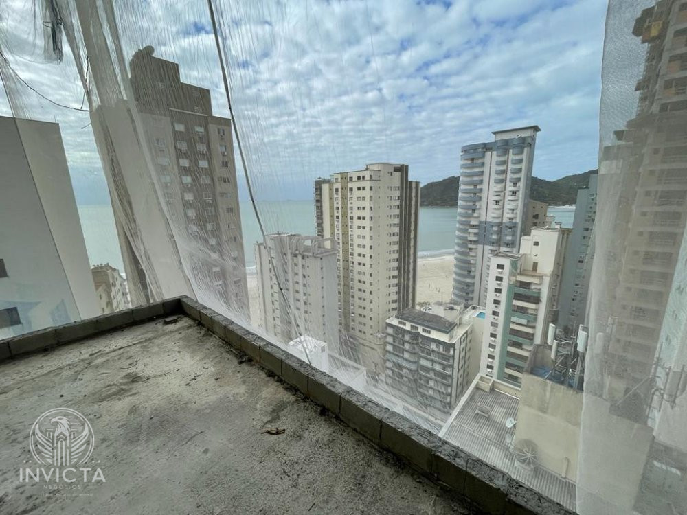Apartamento à venda  no Centro - Balneário Camboriú, SC. Imóveis
