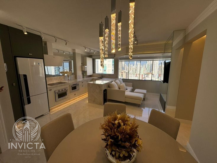 Apartamento à venda  no Centro - Balneário Camboriú, SC. Imóveis