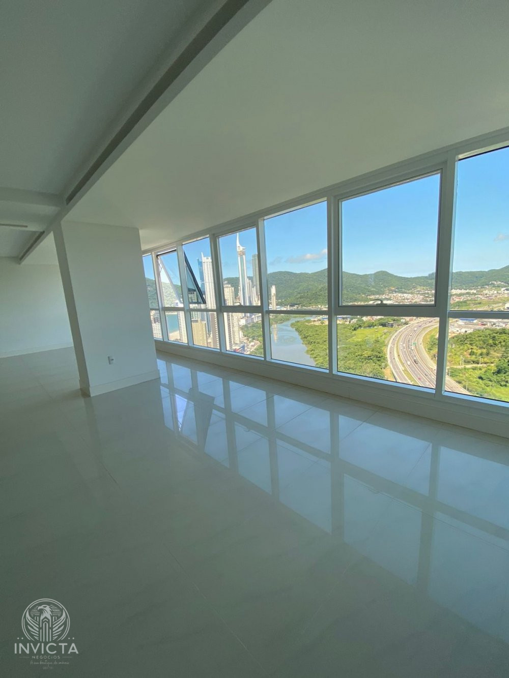 Apartamento à venda  no Barra Sul - Balneário Camboriú, SC. Imóveis