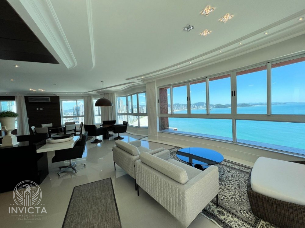 Apartamento à venda  no Centro - Balneário Camboriú, SC. Imóveis