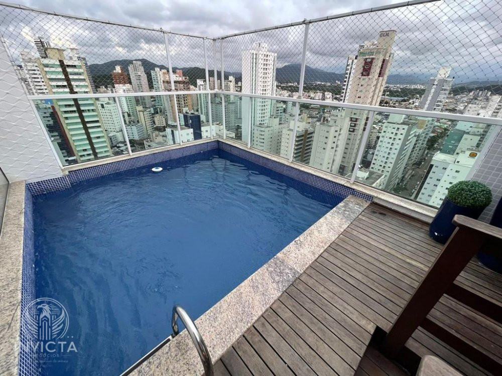 Apartamento à venda  no Centro - Balneário Camboriú, SC. Imóveis