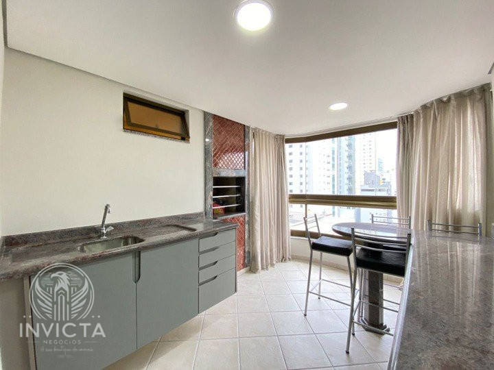 Apartamento à venda  no Centro - Balneário Camboriú, SC. Imóveis