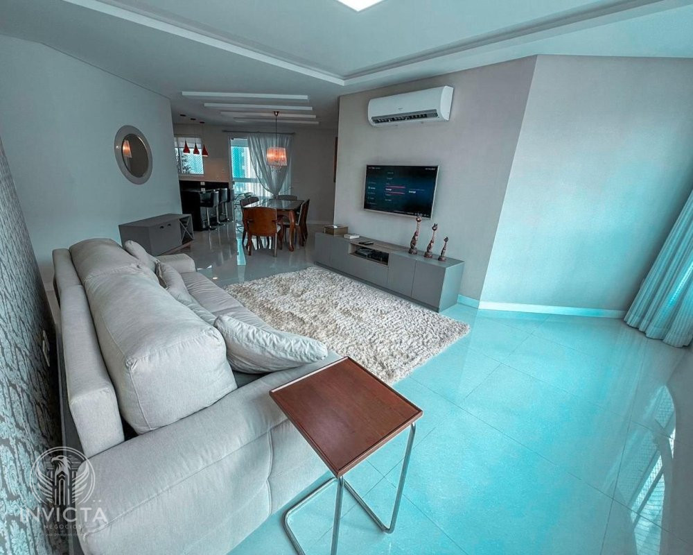 Apartamento à venda  no Centro - Balneário Camboriú, SC. Imóveis