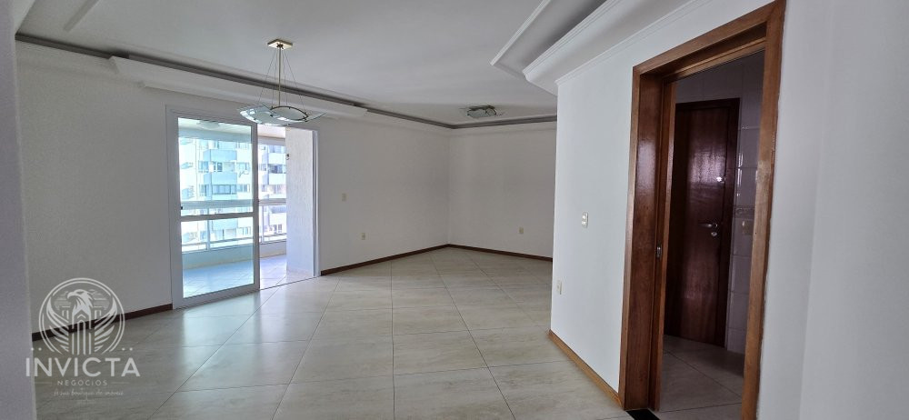 Apartamento à venda  no Centro - Balneário Camboriú, SC. Imóveis