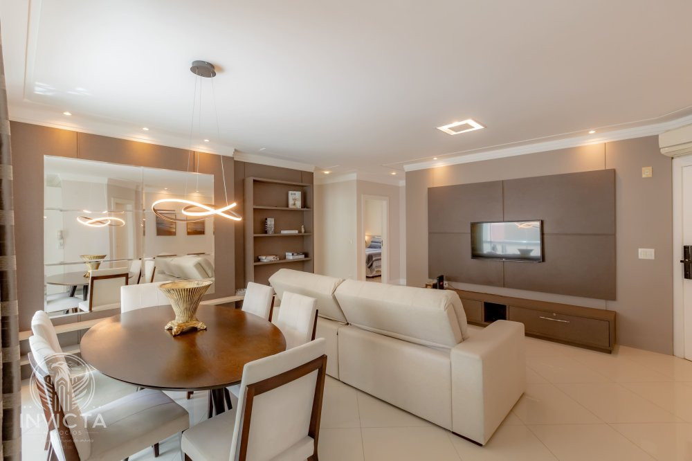 Apartamento à venda  no Centro - Balneário Camboriú, SC. Imóveis