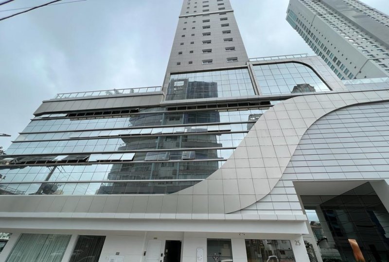 Apartamento - Venda - Centro - Balnerio Cambori - SC