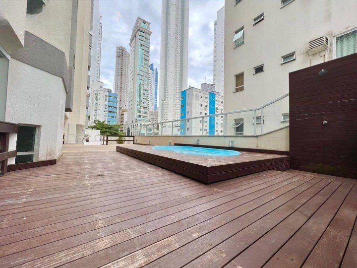 Apartamento - Venda - Pioneiros - Balneário Camboriú - SC