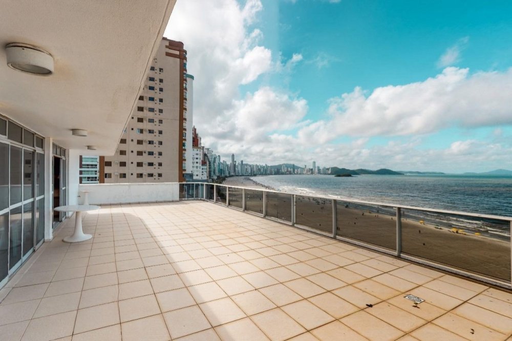 Apartamento Alto Padrão - Venda - Barra Sul - Balneário Camboriú - SC