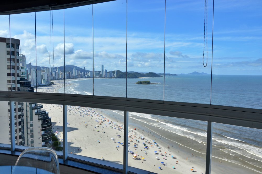 Apartamento Alto Padrão - Venda - Centro - Balneário Camboriú - SC