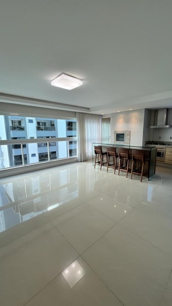 Apartamento - Venda - Centro - Balnerio Cambori - SC