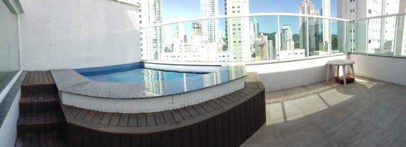 Apartamento Alto Padrão - Venda - Centro - Balneário Camboriú - SC