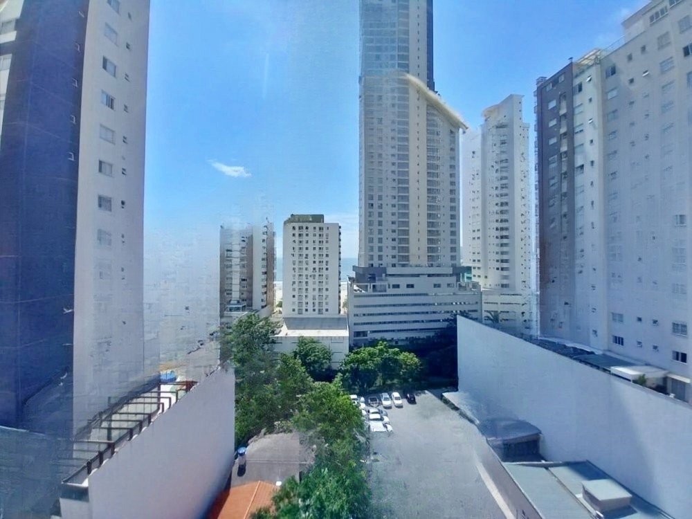 Apartamento Alto Padrão - Venda - Pioneiros - Balneário Camboriú - SC