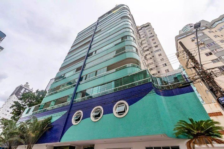 Apartamento - Venda - Pioneiros - Balneário Camboriú - SC