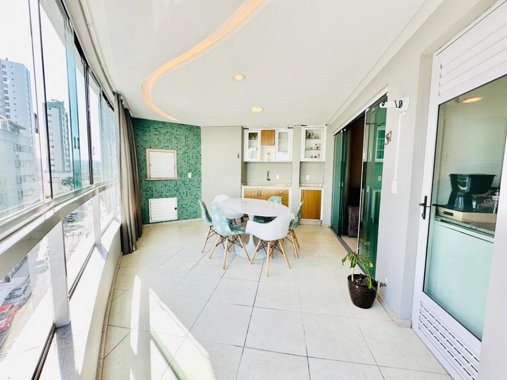 Apartamento - Venda - Centro - Balneário Camboriú - SC