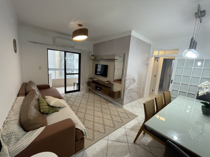 Apartamento Alto Padrão - Venda - Centro - Balneário Camboriú - SC