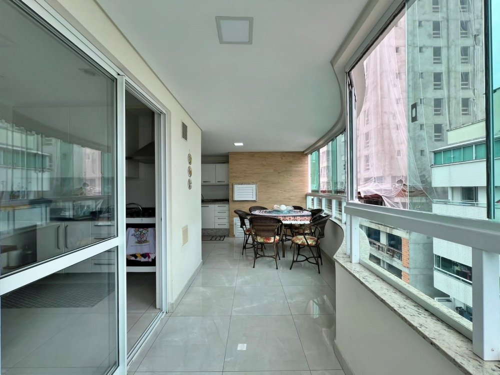 Apartamento - Venda - Centro - Balneário Camboriú - SC