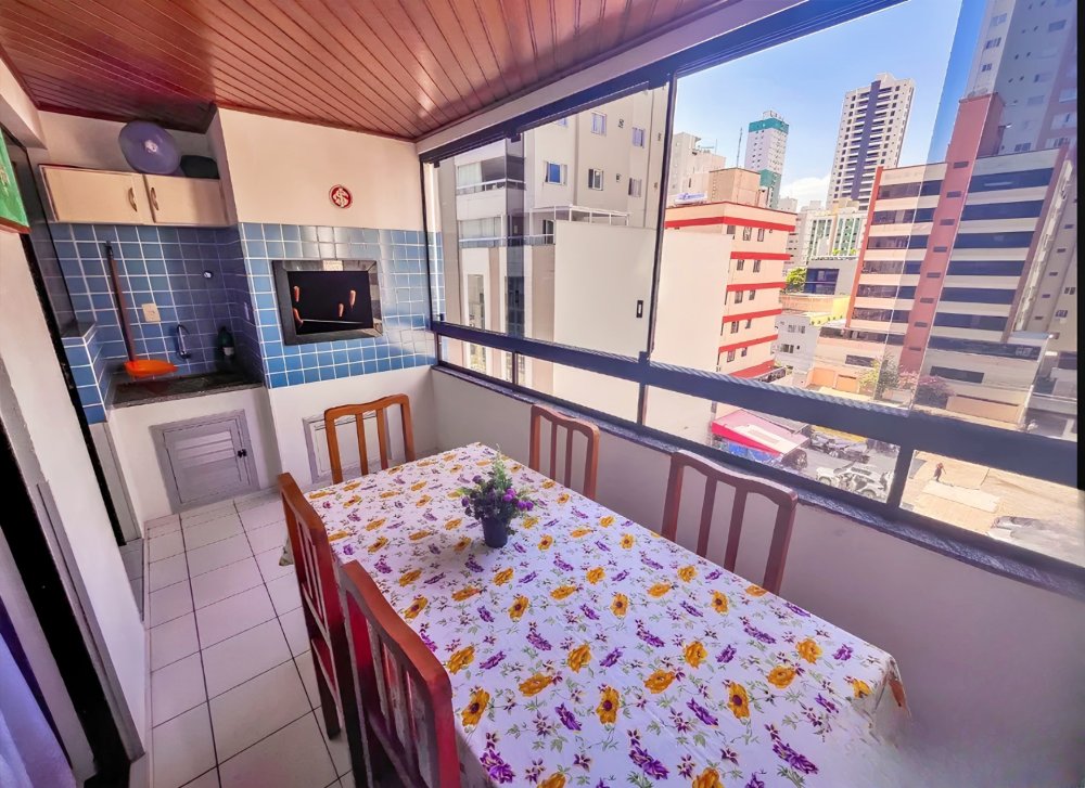 Apartamento Alto Padrão - Venda - Centro - Balneário Camboriú - SC