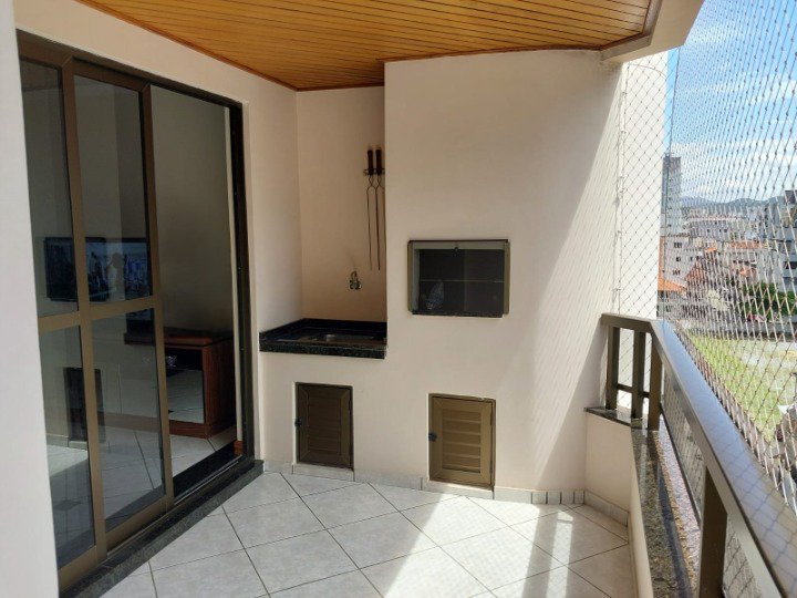 Apartamento Alto Padrão - Venda - Centro - Balneário Camboriú - SC