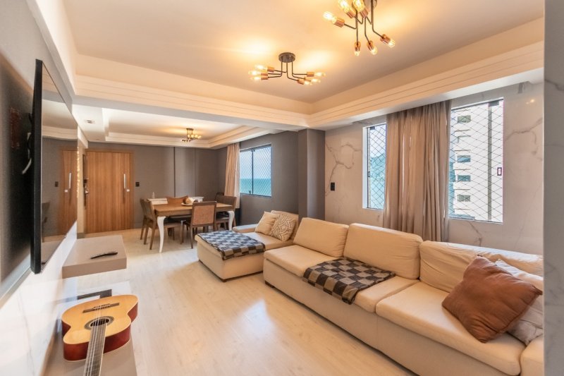 Apartamento - Venda - Centro - Balnerio Cambori - SC