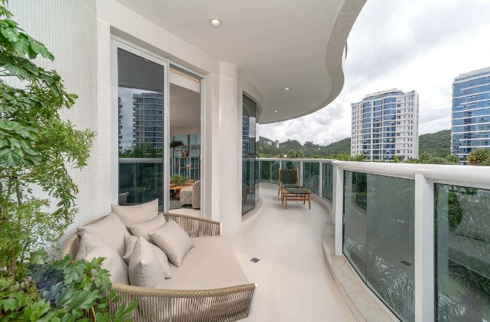 Apartamento Alto Padrão - Venda - Praia Brava de Itajaí - Itajaí - SC