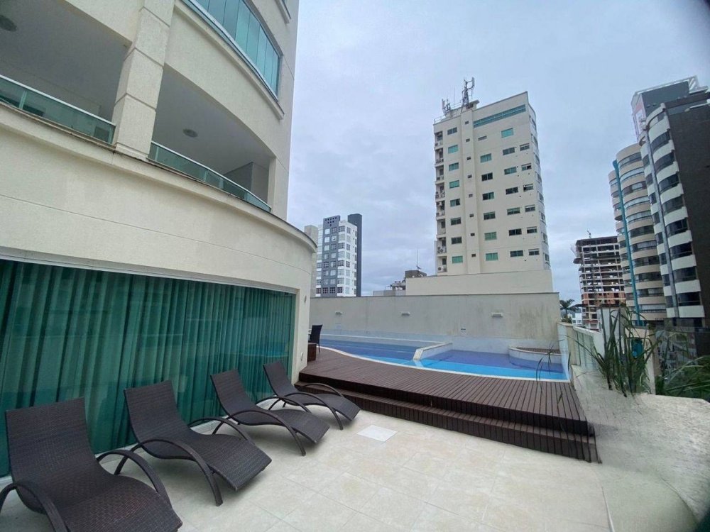 Apartamento Alto Padrão - Venda - Centro - Balneário Camboriú - SC