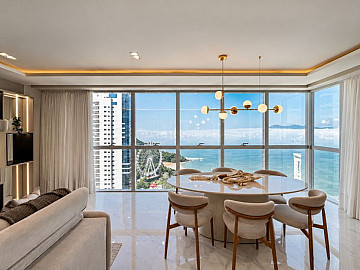 Apartamento no Skyline Tower